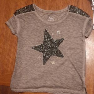 Hunting green girls 12 with sequence green shoulde